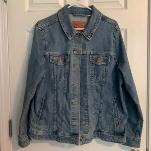 Levi’s Denim Jacket 2X Light Wash
